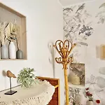Casa Tiglio Di *