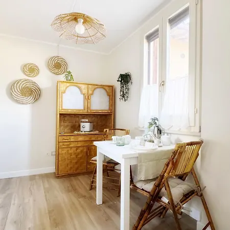 Casa Tiglio Di * スペッロ