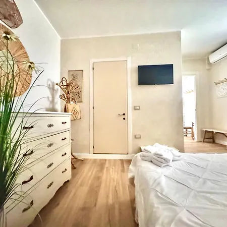 アパート Casa Tiglio Di スペッロ